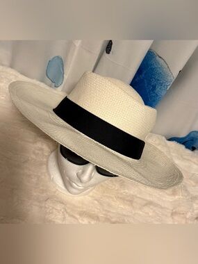 Panama Hat 100% Paja Toquilla Handwoven Ecuador Wide Brim